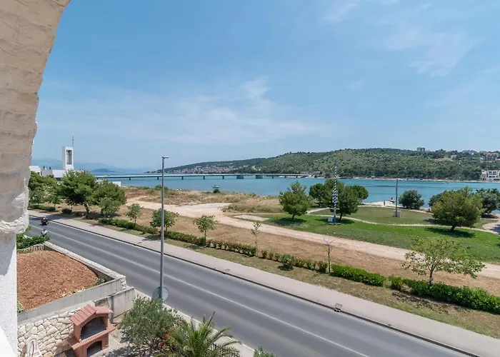 A2 - Seafront With Balcony 1 Min To Apartamento *