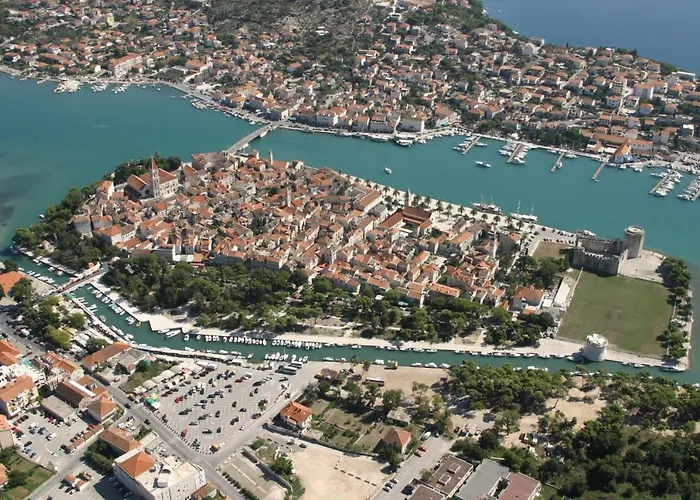 Apartamento A2 - Seafront With Balcony 1 Min To *